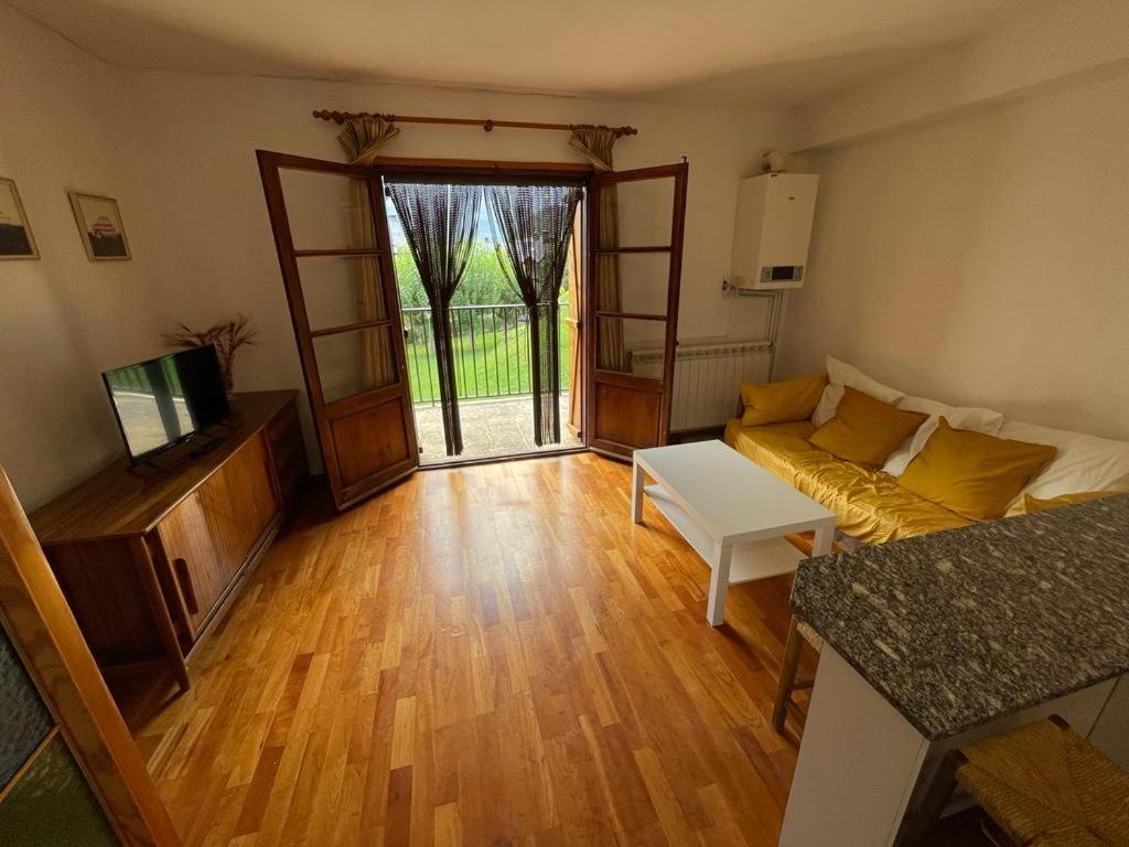 Apartamento Con Espectacular Terraza Escarrilla Esterno foto